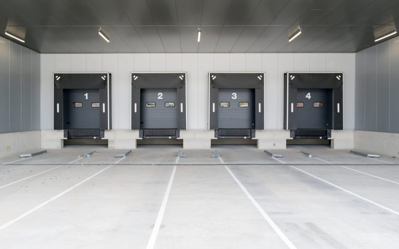 Loading,Docks,For,Trucks,At,Warehouse